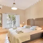 Superb Near Golf Course With Heated Pool & Jacuzzi וילה *