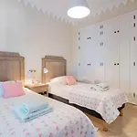 Superb Near Golf Course With Heated Pool & Jacuzzi וילה מארבלה