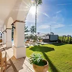 Superb Near Golf Course With Heated Pool & Jacuzzi וילה מארבלה