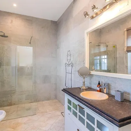 Superb Near Golf Course With Heated Pool & Jacuzzi Willa *