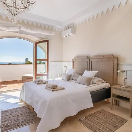 Willa Superb Near Golf Course With Heated Pool & Jacuzzi *