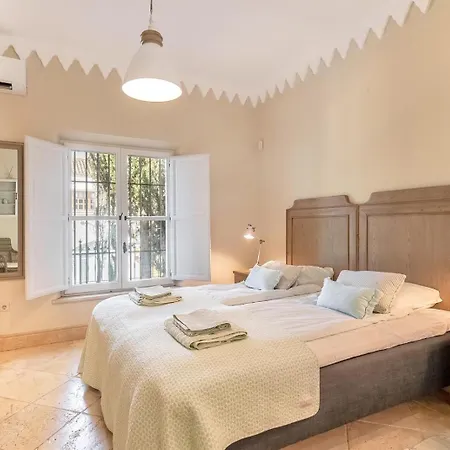 Superb Near Golf Course With Heated Pool & Jacuzzi Willa *