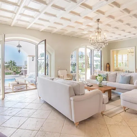 Willa Superb Near Golf Course With Heated Pool & Jacuzzi Marbella