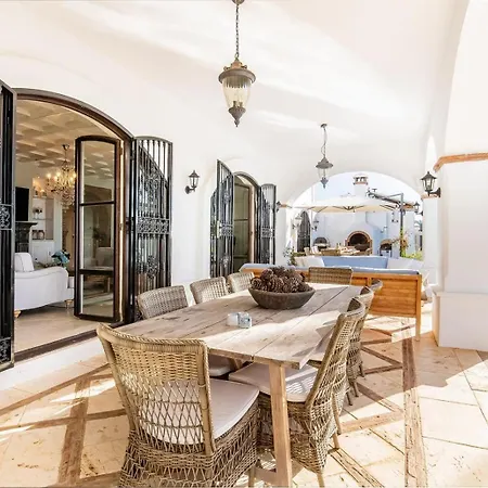 Willa Superb Near Golf Course With Heated Pool & Jacuzzi Marbella